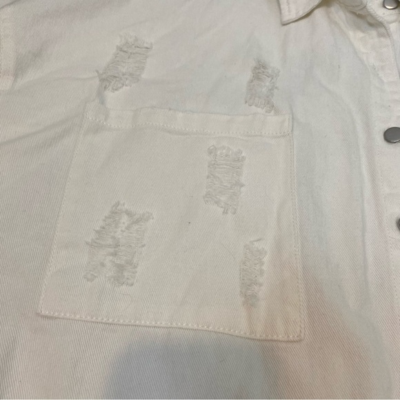 POL NWT Shacket Distressed Oversized Button Front - Picture 14 of 16